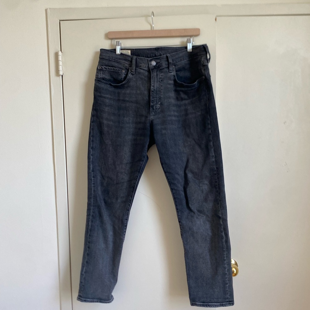 Levi’s Men's Black Straight Jeans
